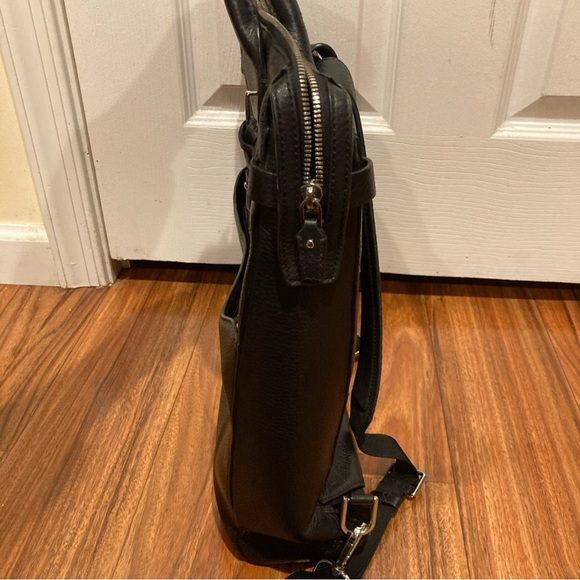 Tumi Stanton Safra Black Leather convertible Bagpack Unisex. main image 3